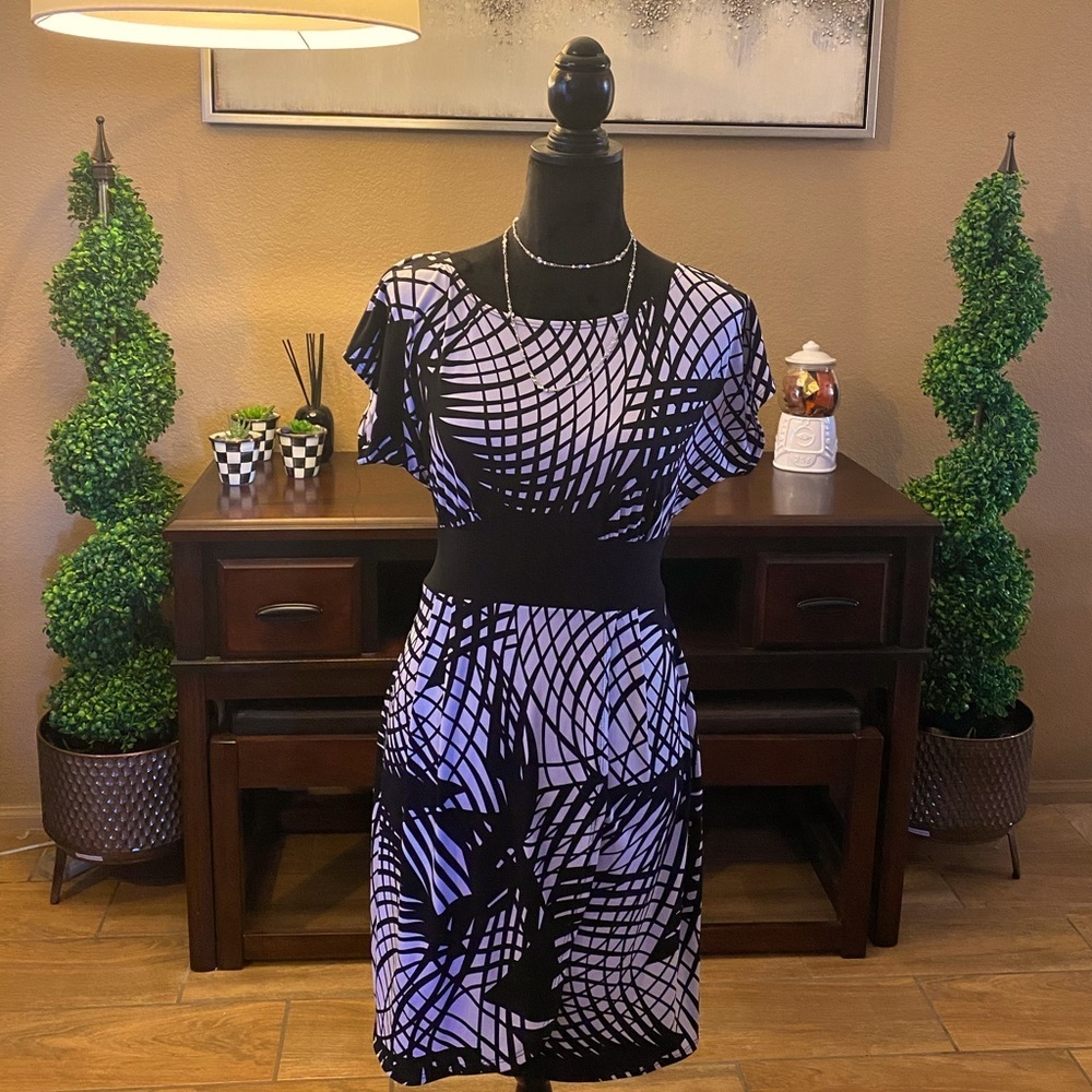 B Darlin Black & White Geometric Faux Wrap Dress 12